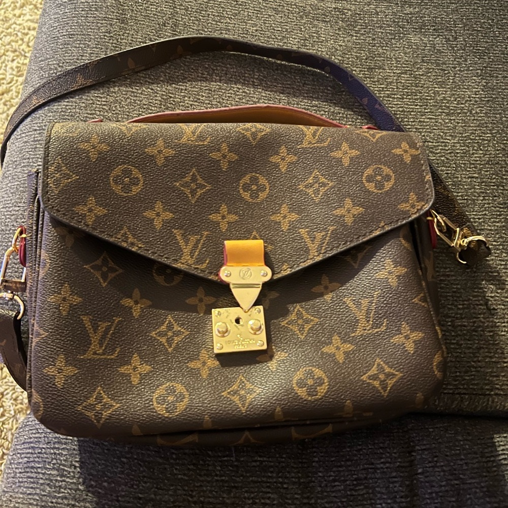 Mirror plus lv